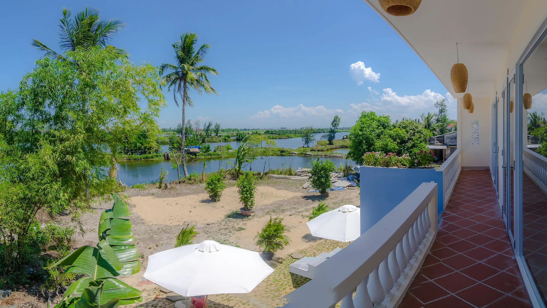 The Moon River Homestay & Villa Hội An Vietnam