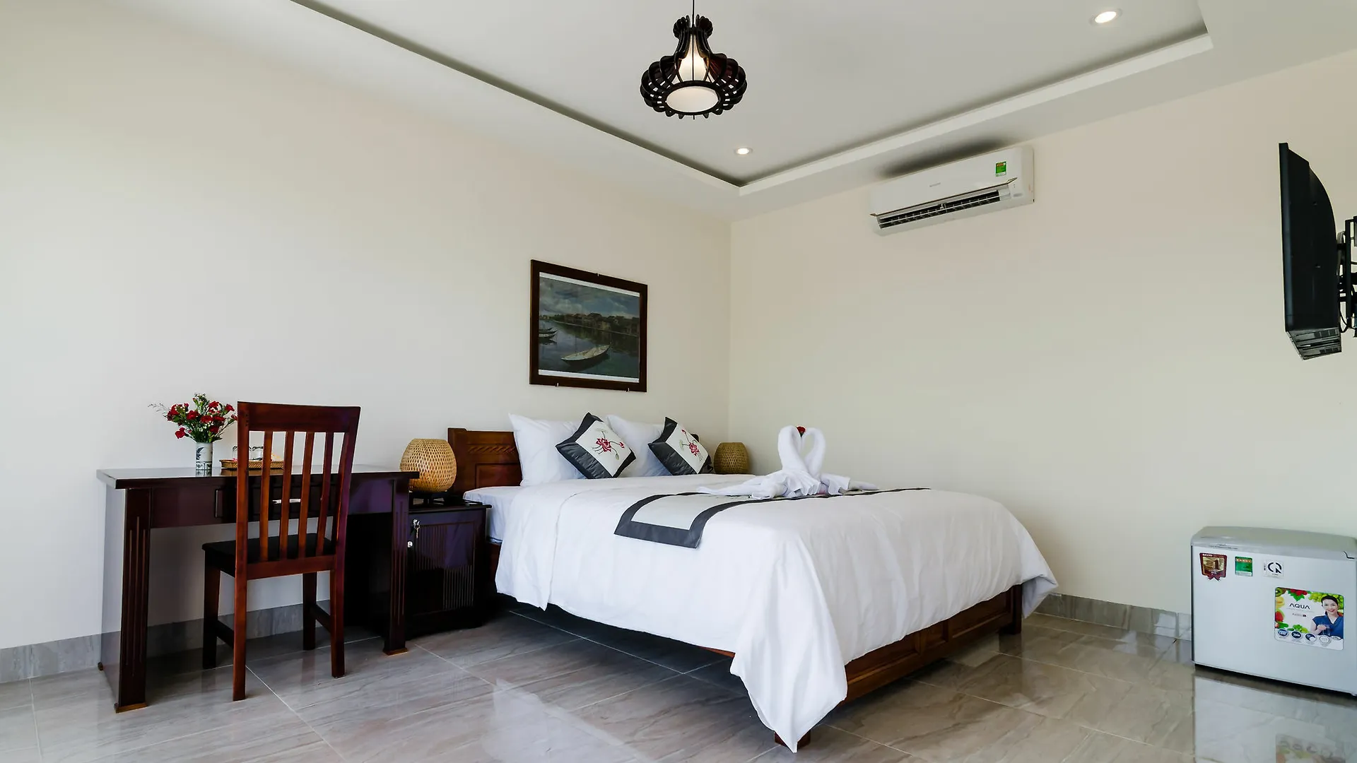 The Moon River Homestay & Villa 호이안 0*,